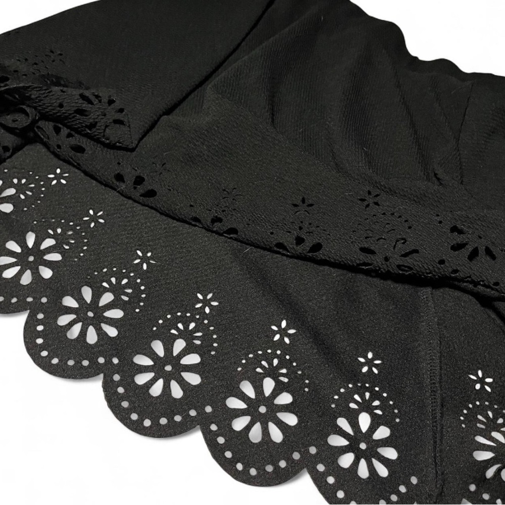 Scalloped Black Cut Out Floral Skater Mini Skirt